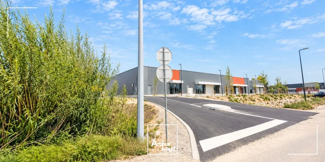 Locaux commerciaux - Vente - SALON DE PROVENCE - 13300 - 464-464 - 7962276