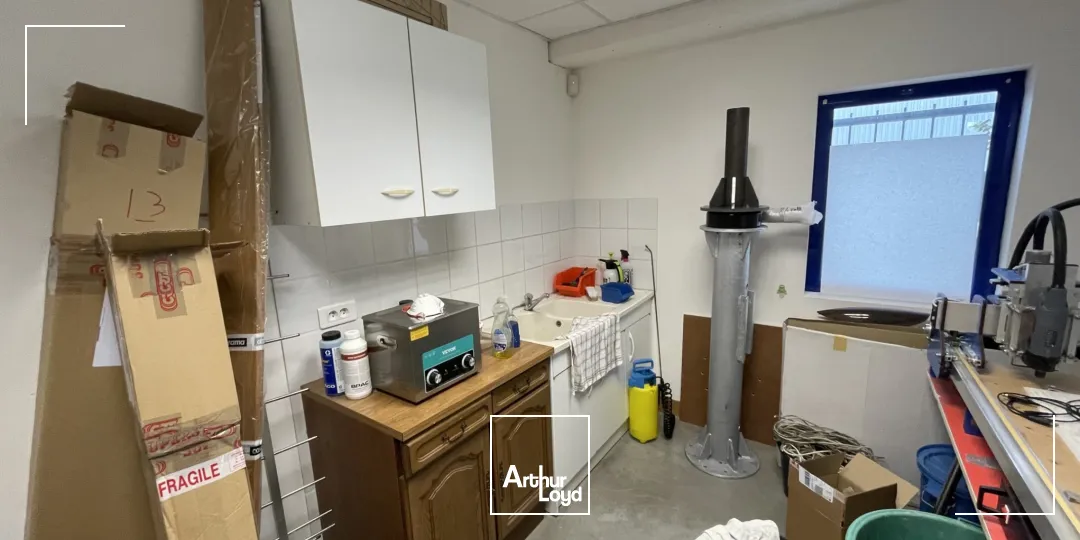 Locaux d'activité & Entrepôts - Location - ESLETTES - 76710 - 504-504 - 7962465