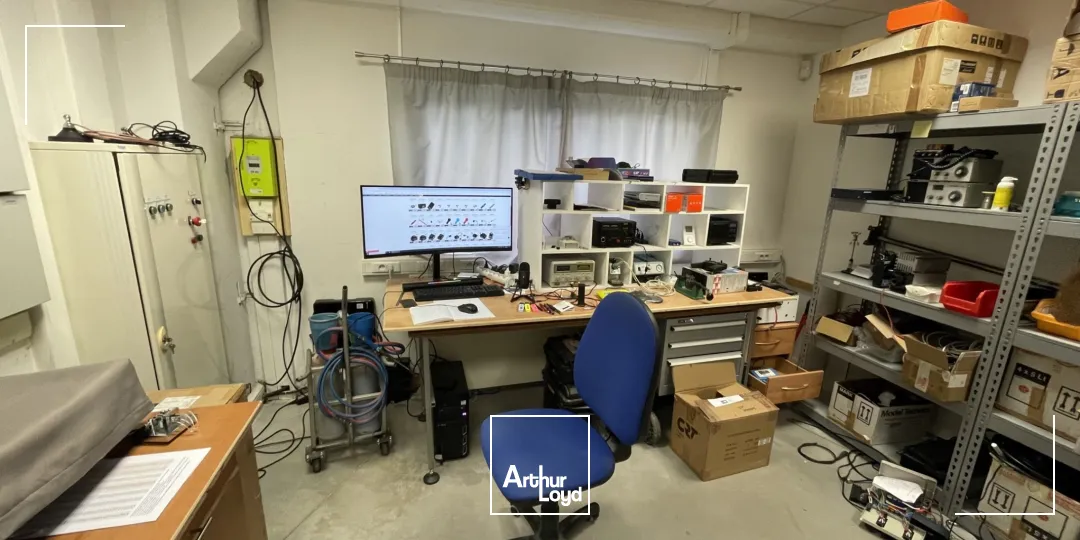 Locaux d'activité & Entrepôts - Location - ESLETTES - 76710 - 504-504 - 7962466