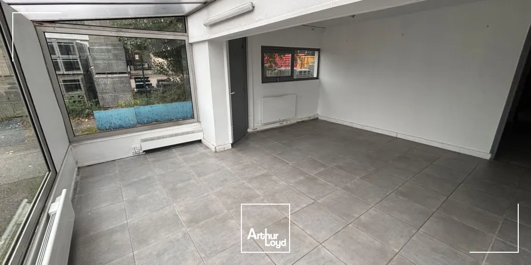 Locaux d'activité & Entrepôts - Location - SOTTEVILLE LES ROUEN - 76300 - 700-700 - 7962477