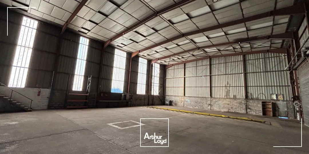 Locaux d'activité & Entrepôts - Location - SOTTEVILLE LES ROUEN - 76300 - 700-700 - 7962474