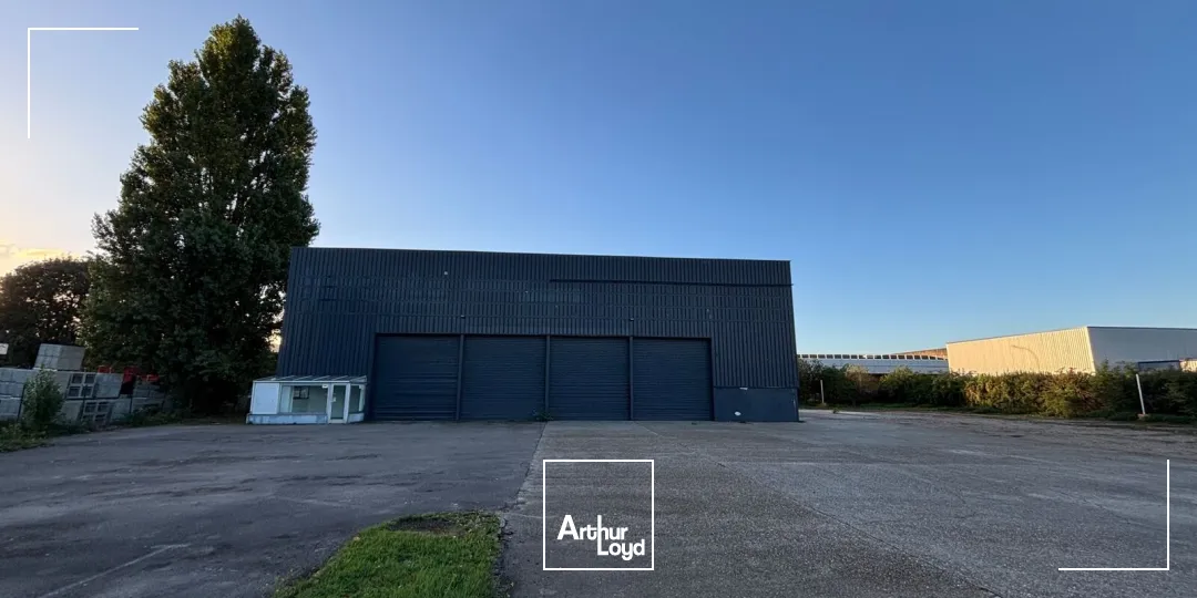 Locaux d'activité & Entrepôts - Location - SOTTEVILLE LES ROUEN - 76300 - 700-700 - 7962472