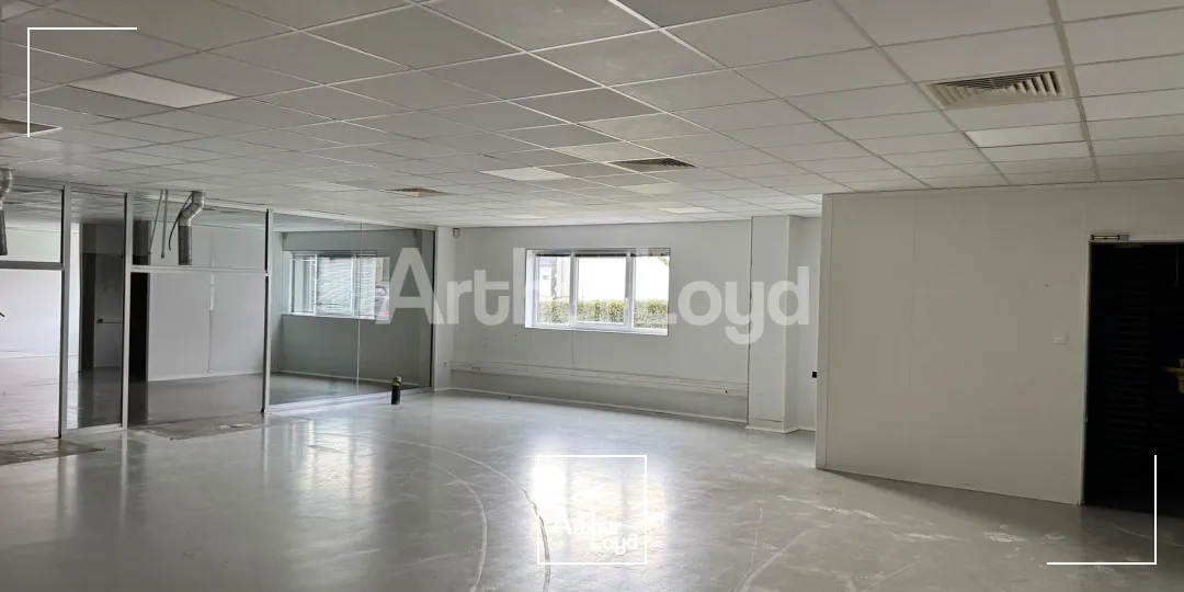 Locaux d'activité & Entrepôts - Location - RONCQ - 59223 - 4742.62-4742.62 - 7967353