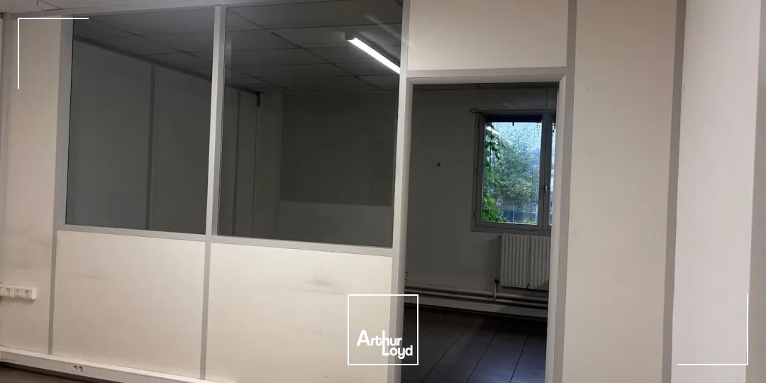 Locaux d'activité & Entrepôts - Vente - SAINT GALMIER - 42330 - 262-2755 - 7967687