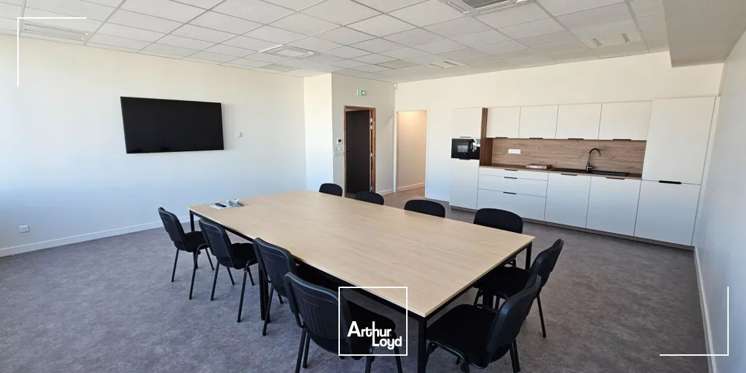 Locaux d'activité & Entrepôts - Vente - PERIGNY - 17180 - 2334-2334 - 7967773