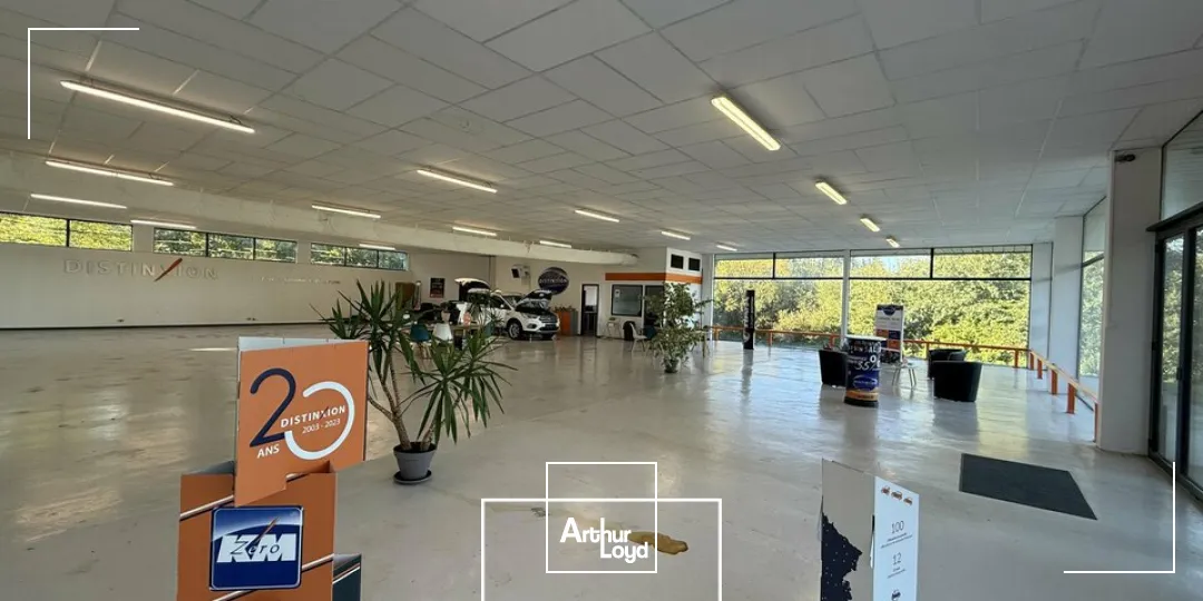 Locaux commerciaux - Location - SAINT-ANGEL - 19200 - 582-582 - 7969636