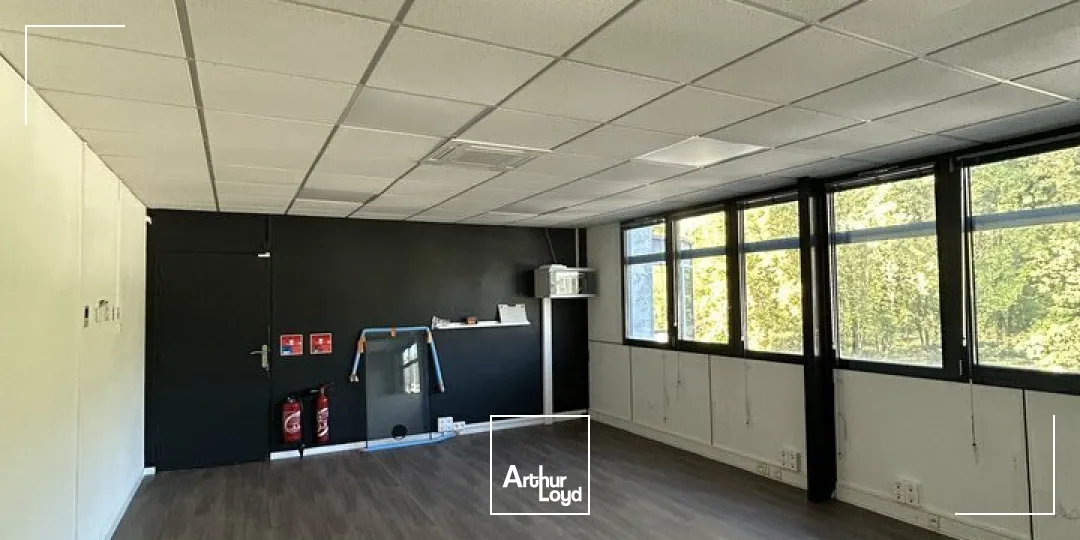 Bureaux - Location - LE BOURGET-DU-LAC - 73370 - 51-51 - 7969791