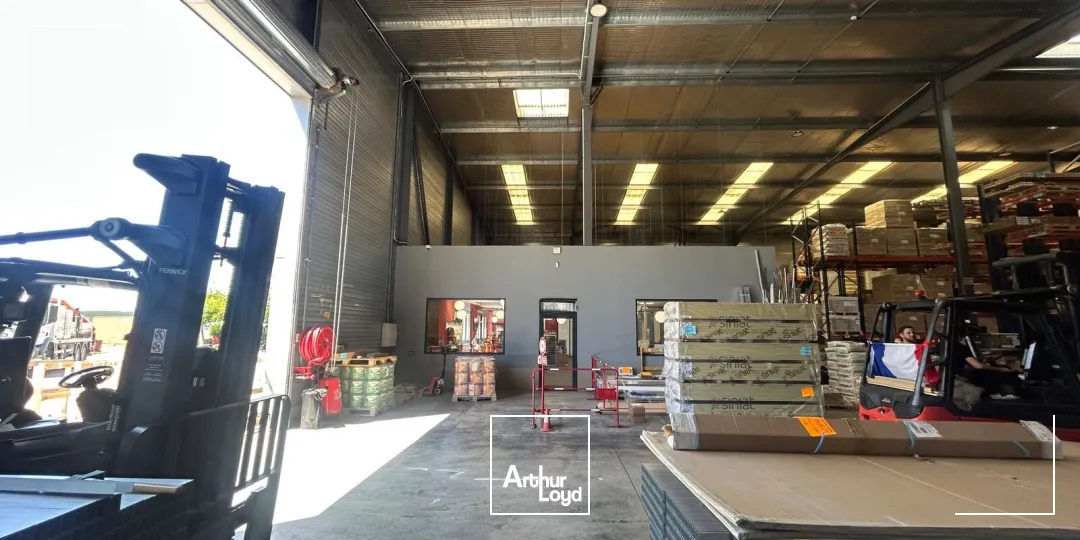 Locaux d'activité & Entrepôts - Location - AIX EN PROVENCE - 13290 - 2360-2360 - 7971344