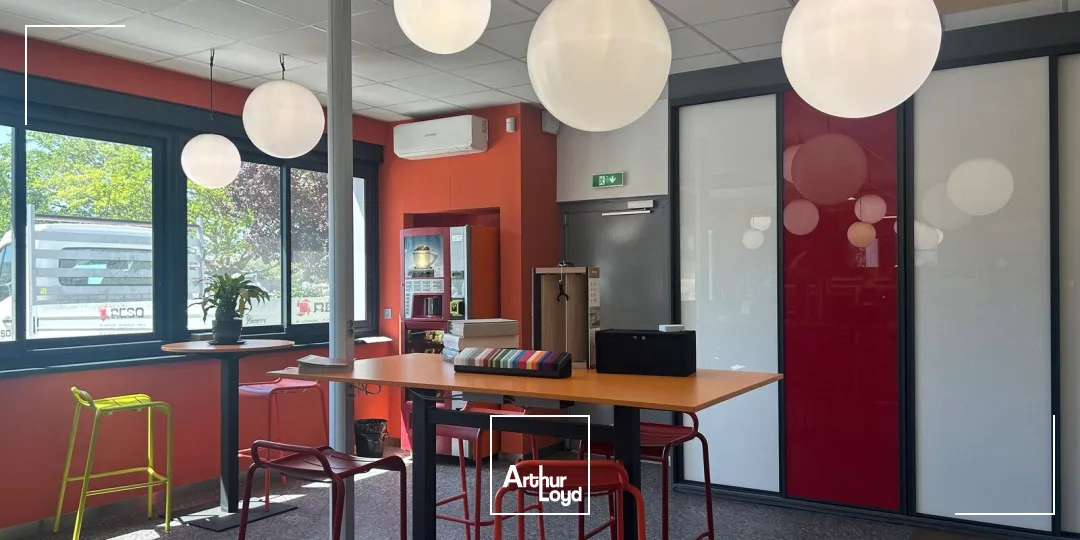 Locaux d'activité & Entrepôts - Location - AIX EN PROVENCE - 13290 - 2360-2360 - 7971347