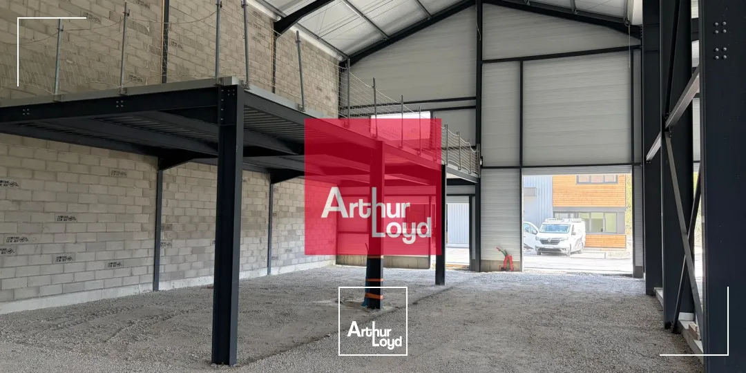 Locaux d'activité & Entrepôts - Location - LE PONT DE CLAIX - 38800 - 333-669 - 7972387