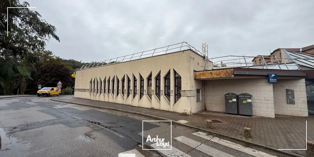 Locaux commerciaux - Location - MIRIBEL - 01700 - 372-372 - 7978654