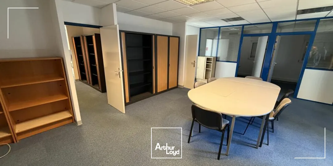 Locaux d'activité & Entrepôts - Vente - VALENCE - 26000 - 900-900 - 7979289