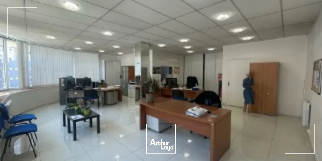 Locaux commerciaux - Location - REIMS - 51100 - 113-113 - 7979423