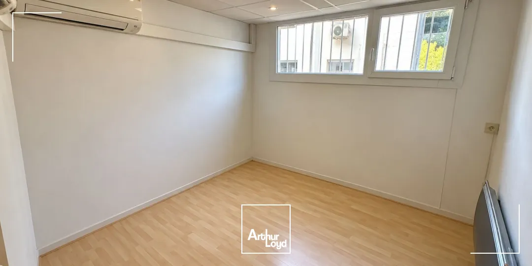 Bureaux - Vente - VENELLES - 13770 - 153.22-153.22 - 7979536