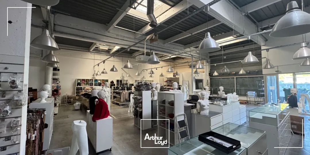 Locaux commerciaux - Location - BORDEAUX - 33000 - 180-797 - 7979667