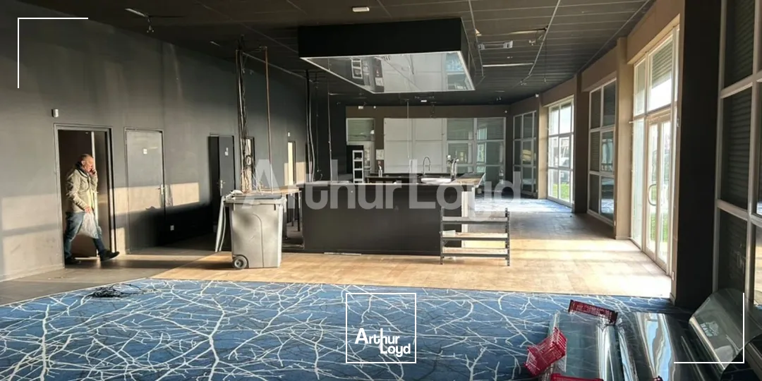 Locaux commerciaux - Location - PETITE FORET - 59494 - 560-560 - 7980098