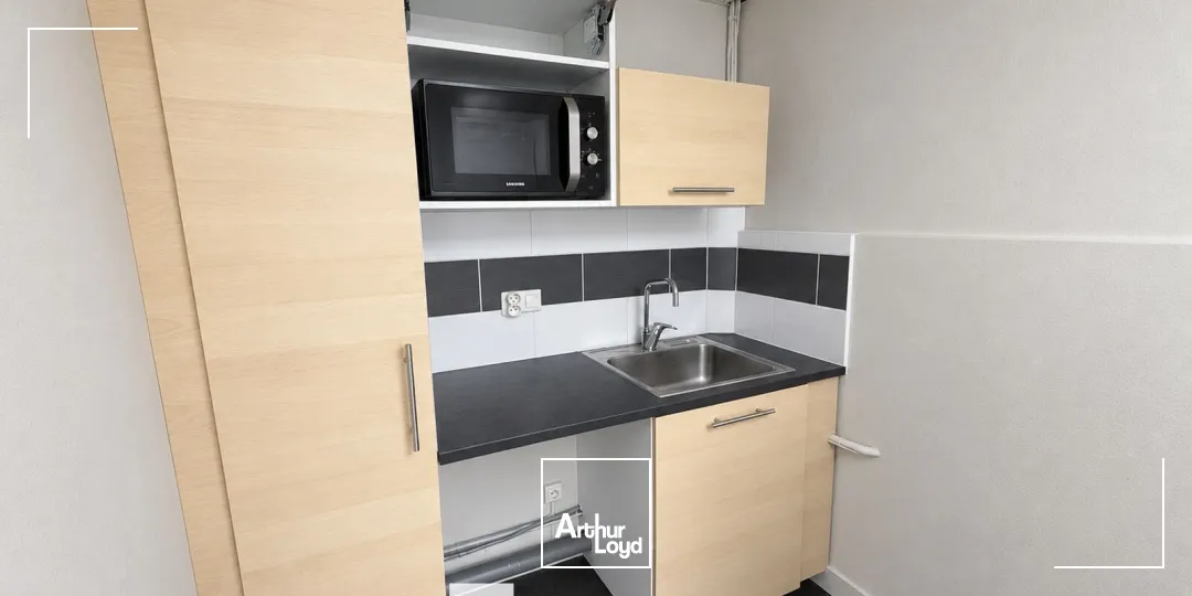 Bureaux - Location - LYON - 69006 - 100-100 - 7980297