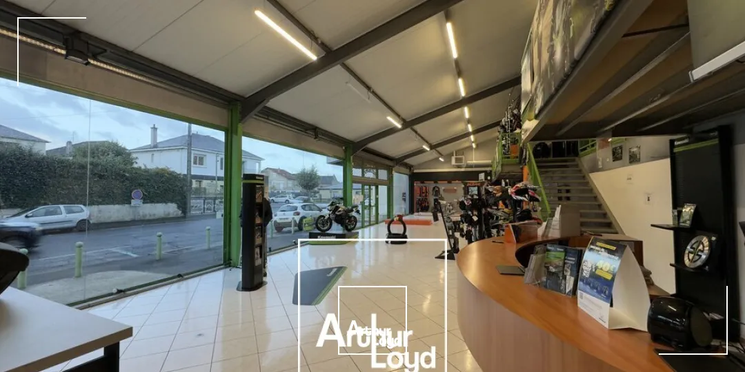 Locaux commerciaux - Location - BRIVE-LA-GAILLARDE - 19100 - 300-300 - 7980369