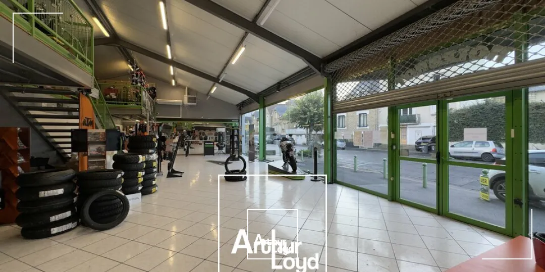 Locaux commerciaux - Location - BRIVE-LA-GAILLARDE - 19100 - 300-300 - 7980372