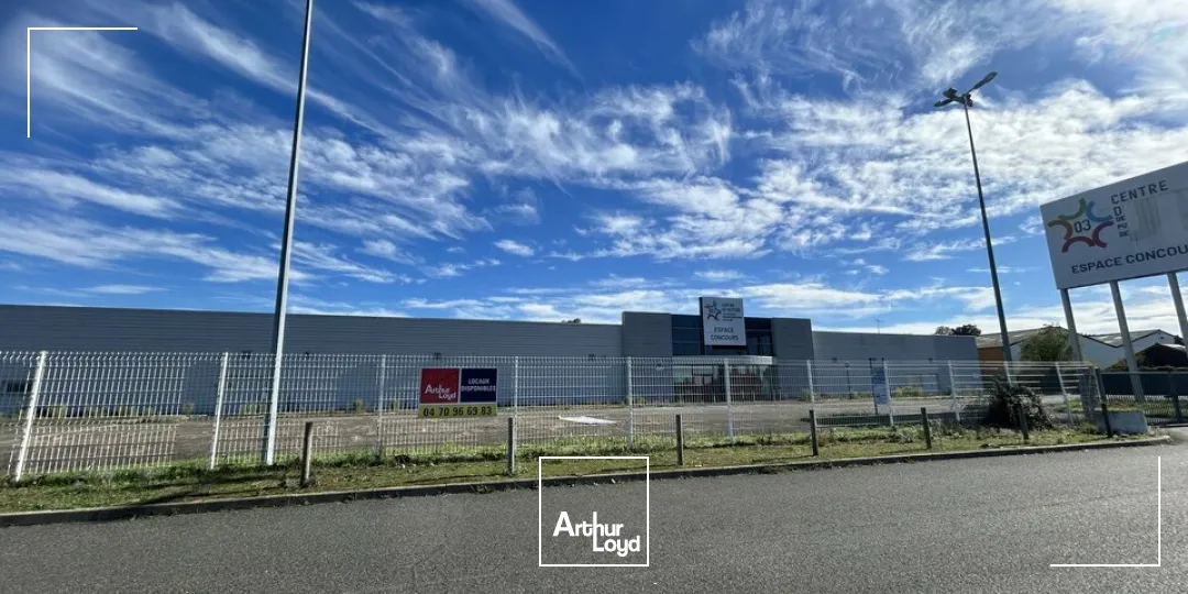 Locaux d'activité & Entrepôts - Vente - TOULON SUR ALLIER - 03400 - 3600-3600 - 7980602
