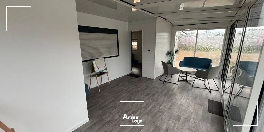 Locaux commerciaux - Location - VILLENAVE D'ORNON - 33140 - 85.2-184.7 - 7980753