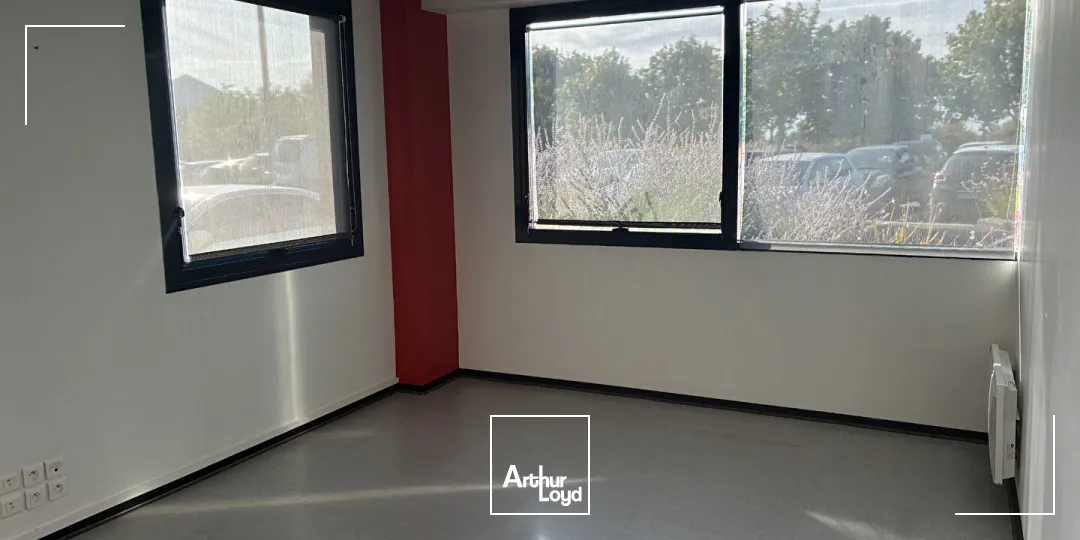 Bureaux - Location - LA ROCHELLE - 17000 - 141-141 - 7981214