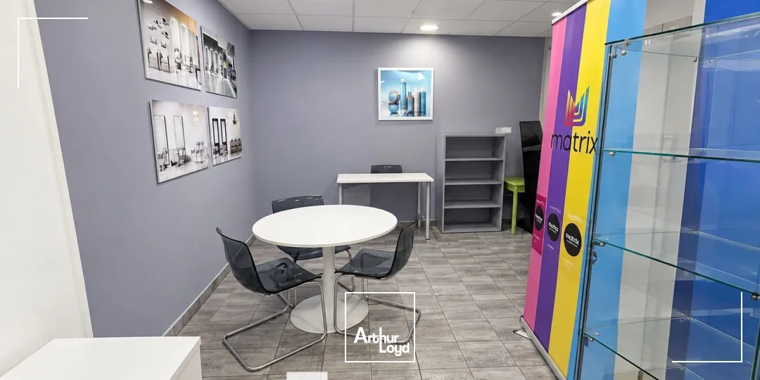 Locaux commerciaux - Location - LYON - 69003 - 234.77-234.77 - 7982264