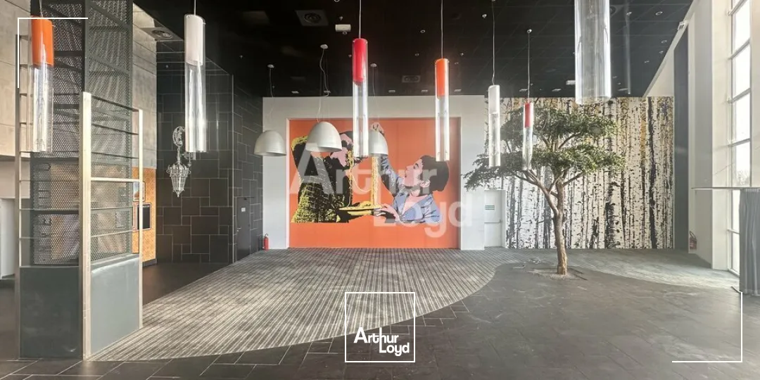 Locaux commerciaux - Location - SAINT-GRÉGOIRE - 35760 - 552-552 - 8013602