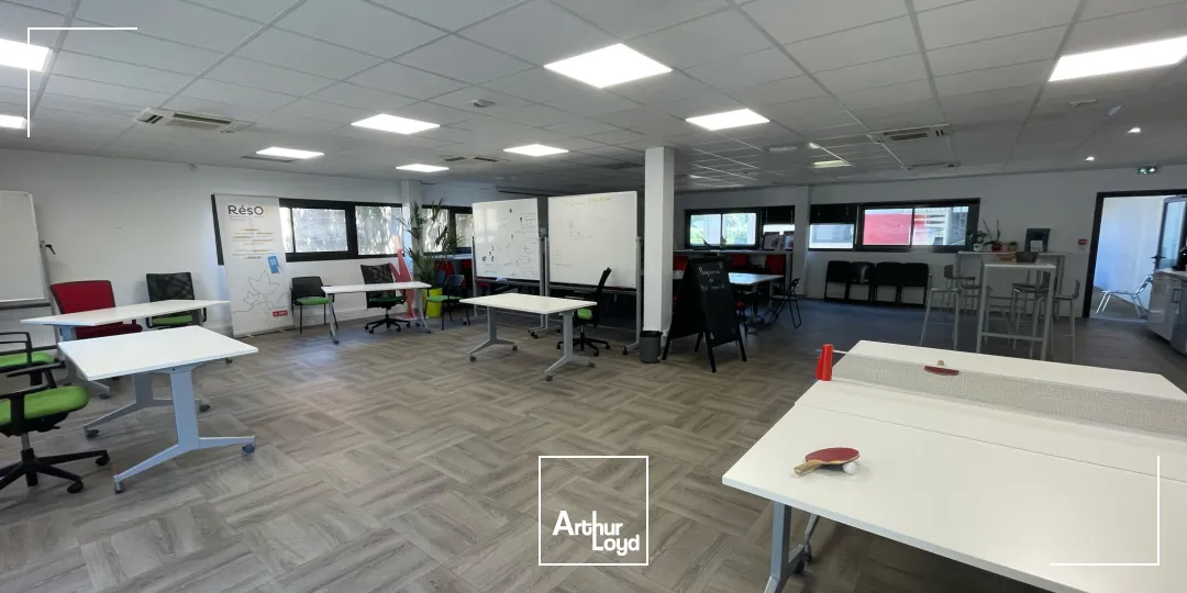 Bureaux - Location - NIMES - 30900 - 275.44-943.57 - 8020588