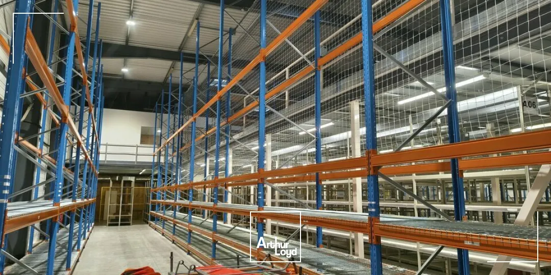 Locaux d'activité & Entrepôts - Location - SAINTE HELENE DU LAC - 73800 - 180-1413 - 8025545