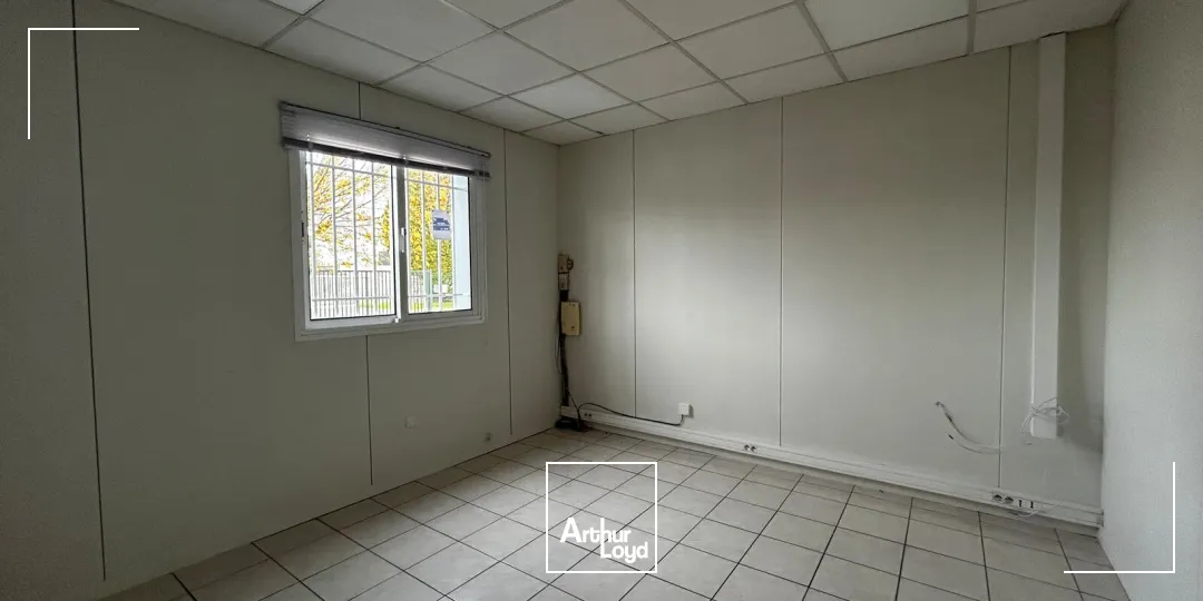 Locaux d'activité & Entrepôts - Location - BLANQUEFORT - 33290 - 240-240 - 8042639