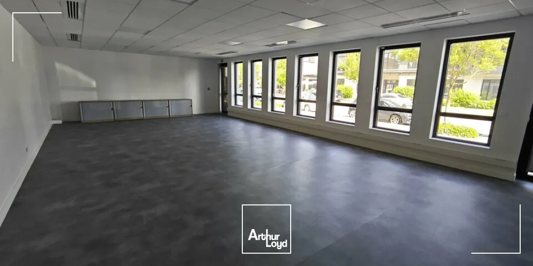 Bureaux - Location - LE BOURGET-DU-LAC - 73370 - 85.48-85.48 - 8077367