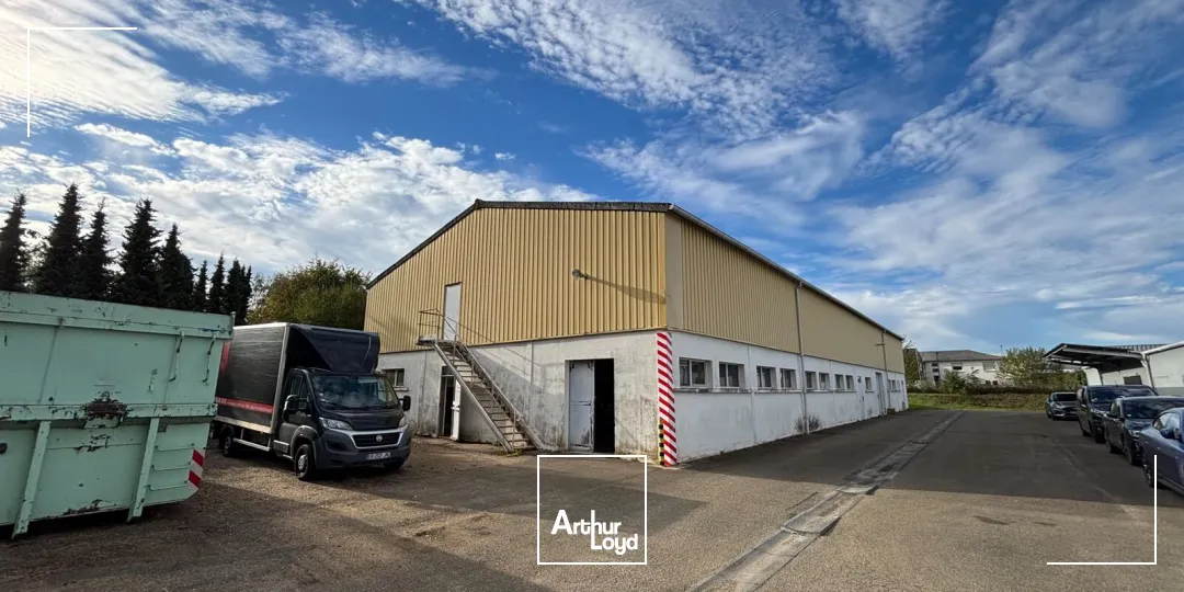Locaux d'activité & Entrepôts - Location - ISNEAUVILLE - 76230 - 600-1200 - 8080433