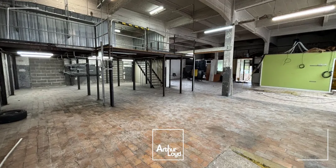 Locaux d'activité & Entrepôts - Location - SAINT AUBIN LES ELBEUF - 76410 - 330-330 - 8080449