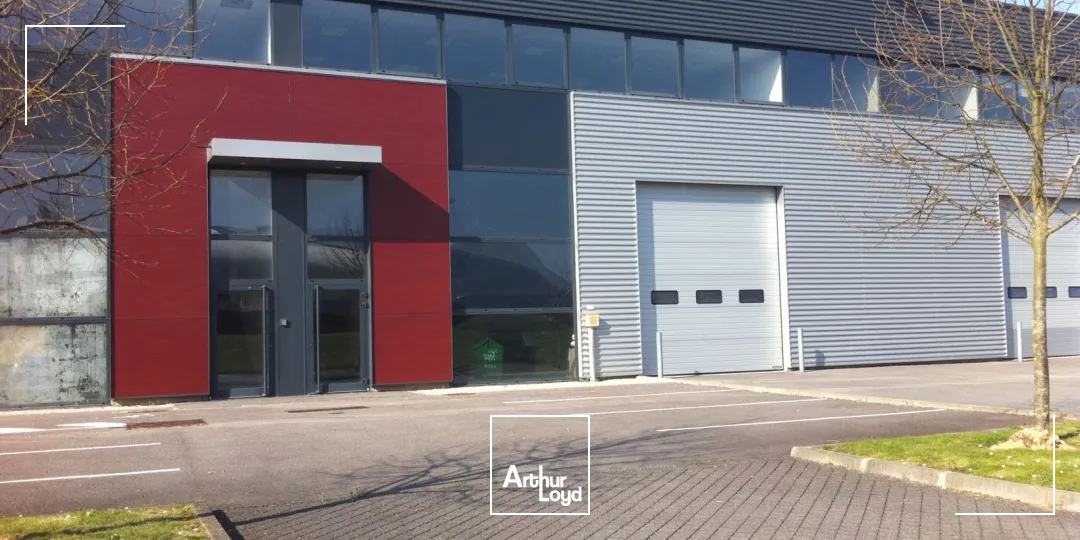 Locaux d'activité & Entrepôts - Location - ELANCOURT - 78990 - 534-534 - 8082329