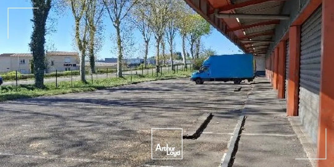Messagerie à vendre au sud de Bourg en Bresse