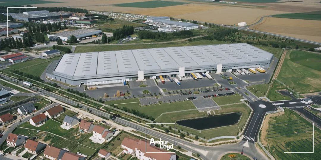 3 cellules à louer proche de Paris