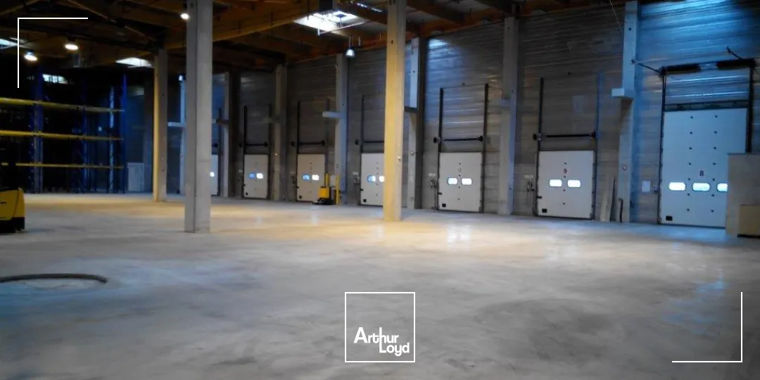 Accès direct A75 pour un entrepôt logistique