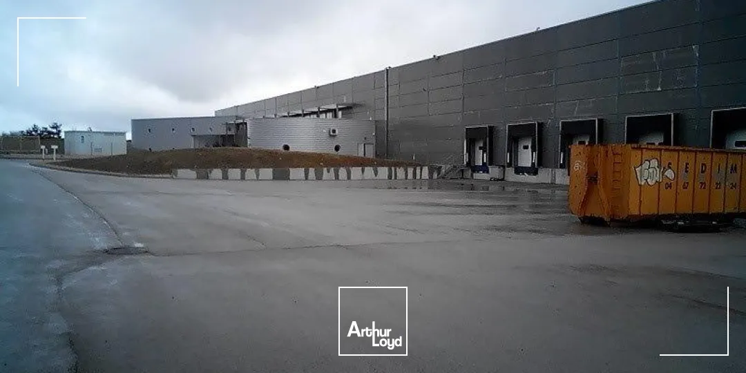 Accès direct A75 pour un entrepôt logistique