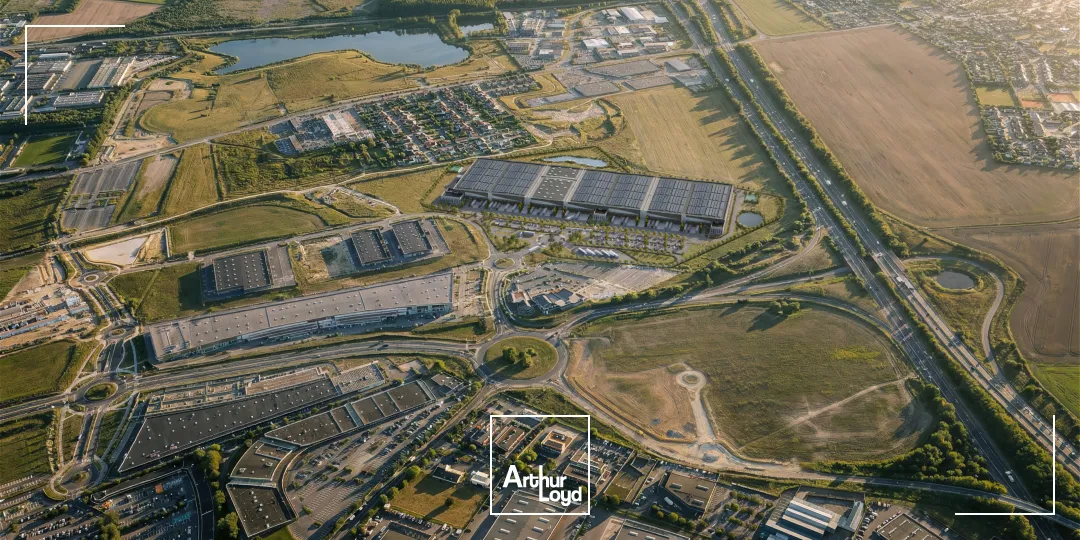 Plateforme logistique à construire le long de l'autoroute A16 sur la commune de Persan