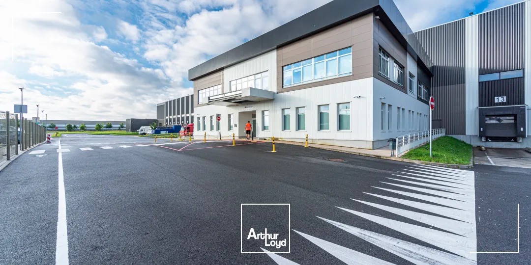 Logistique - Location - SERVON - 77170 - 6280-6280 - 7790702