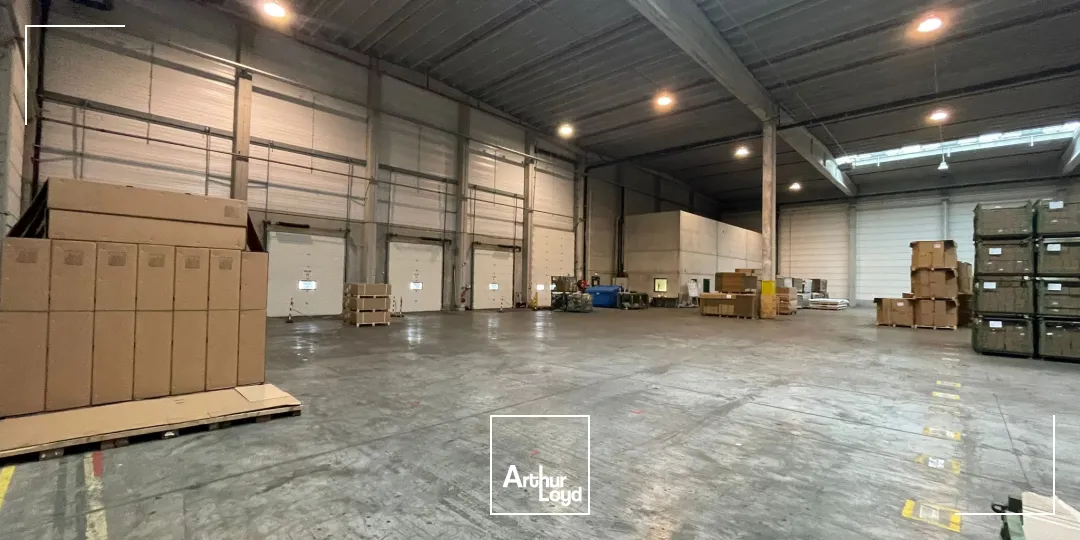 Entrepôt logistique disponible immédiatement à la location sur Hordain
