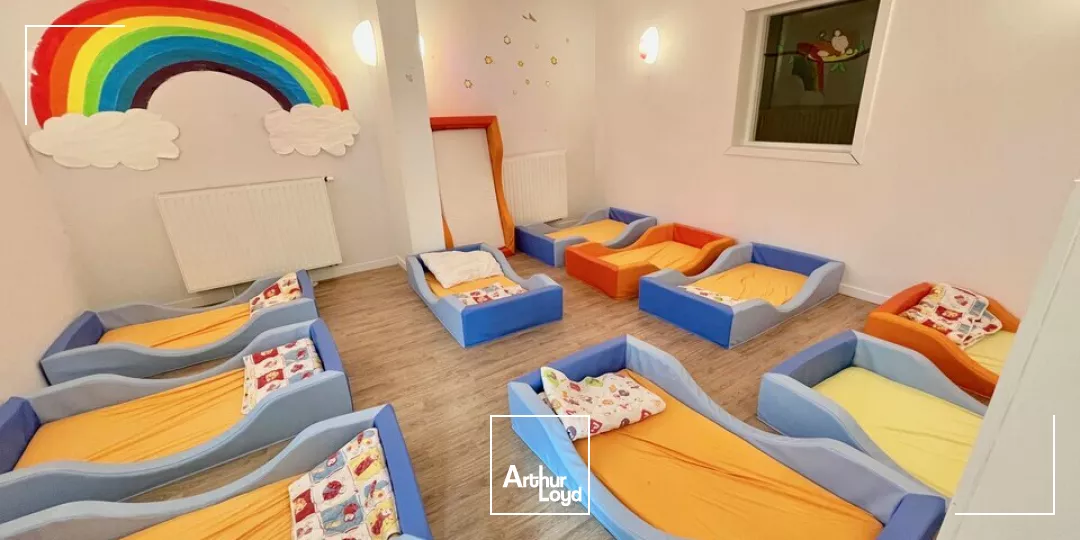 BUREAUX à VENDRE de 650 m²