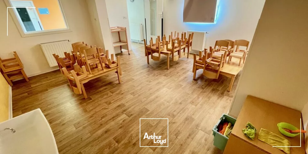 BUREAUX à VENDRE de 650 m²