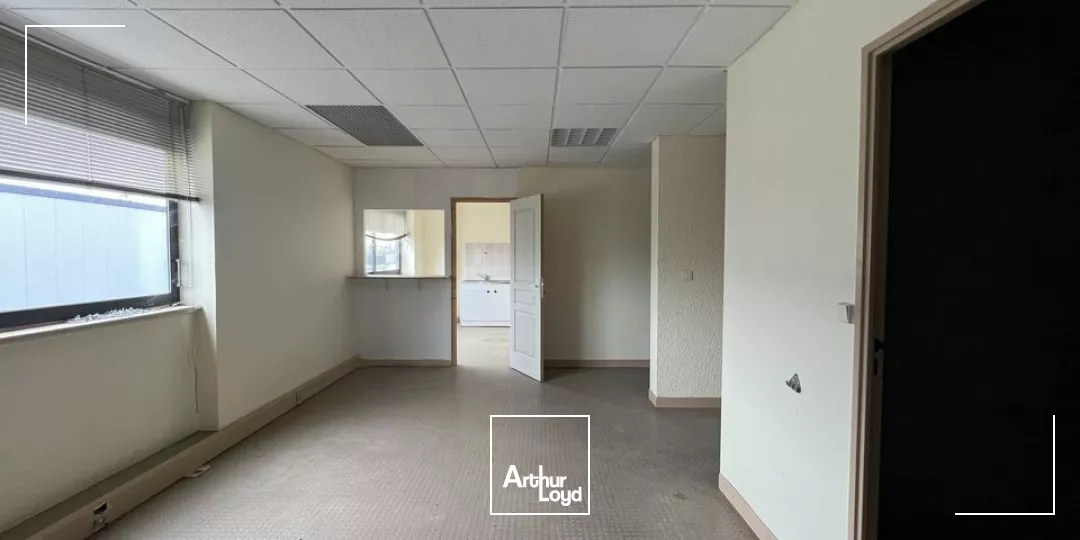 BUREAUX à LOUER de 425 m²
