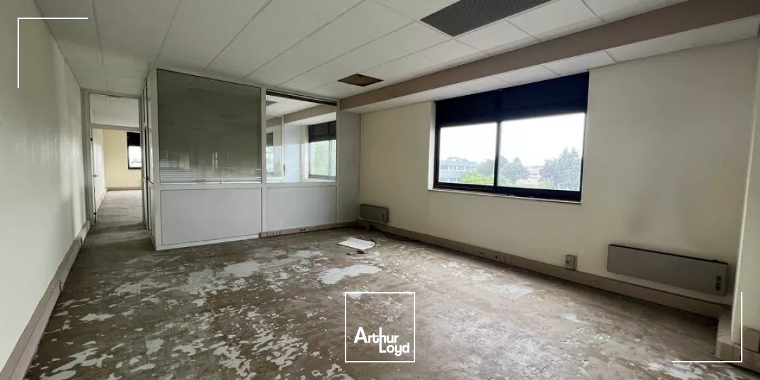 BUREAUX à LOUER de 425 m²