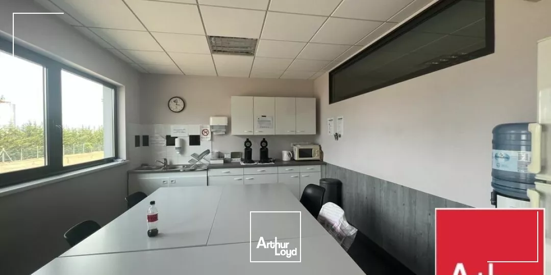 BUREAUX à LOUER de 66.7 m²