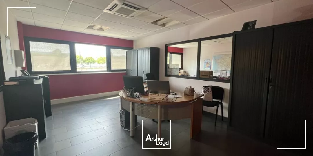 BUREAUX à LOUER de 66.7 m²