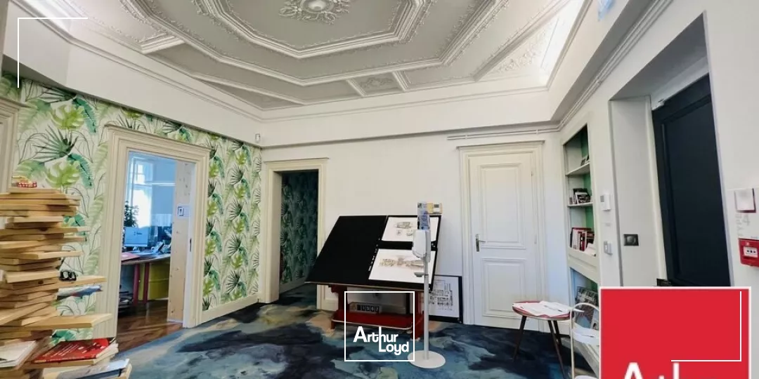 BUREAUX à LOUER de 204.2 m²