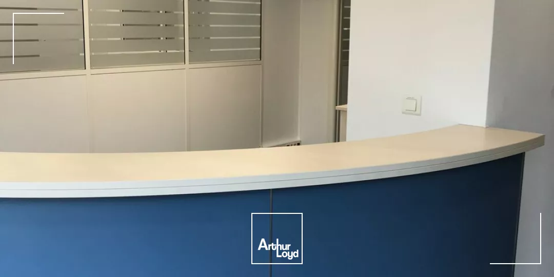 BUREAUX à LOUER de 773 m²